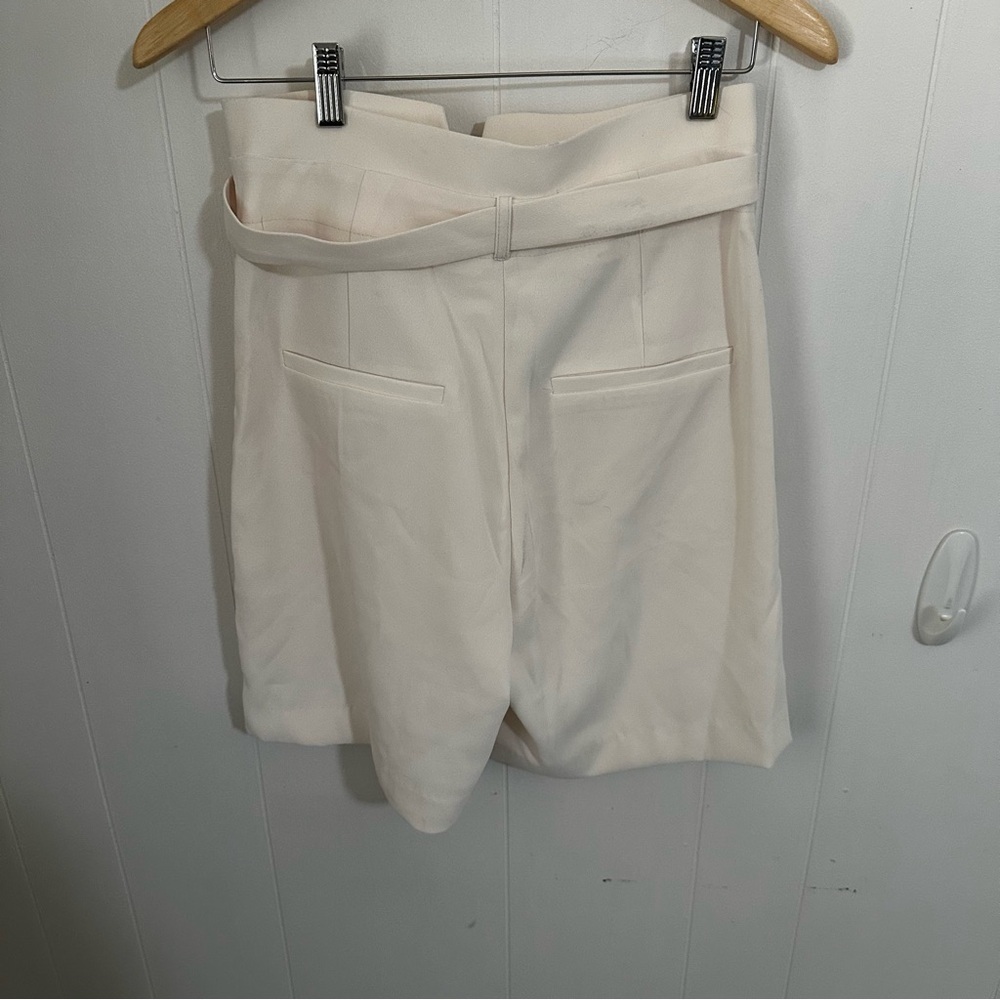 Cortelle Cream High Waist Shorts - Picture 2 of 5
